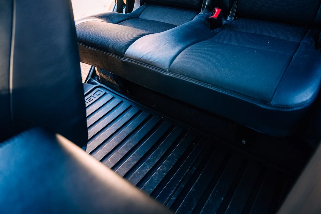 2015 Land Rover Defender 110 - Image 30 of 30