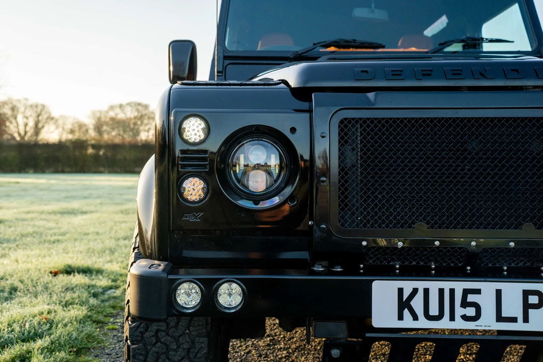 2015 Land Rover Defender 110 - Image 27 of 31