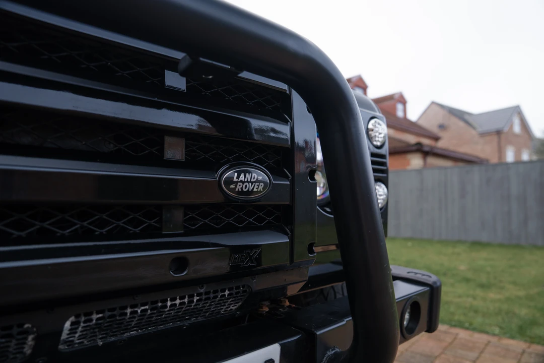 2015 Land Rover Defender 110 - Image 18 of 31
