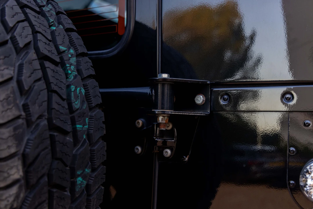 2015 Land Rover Defender 110 - Image 23 of 31