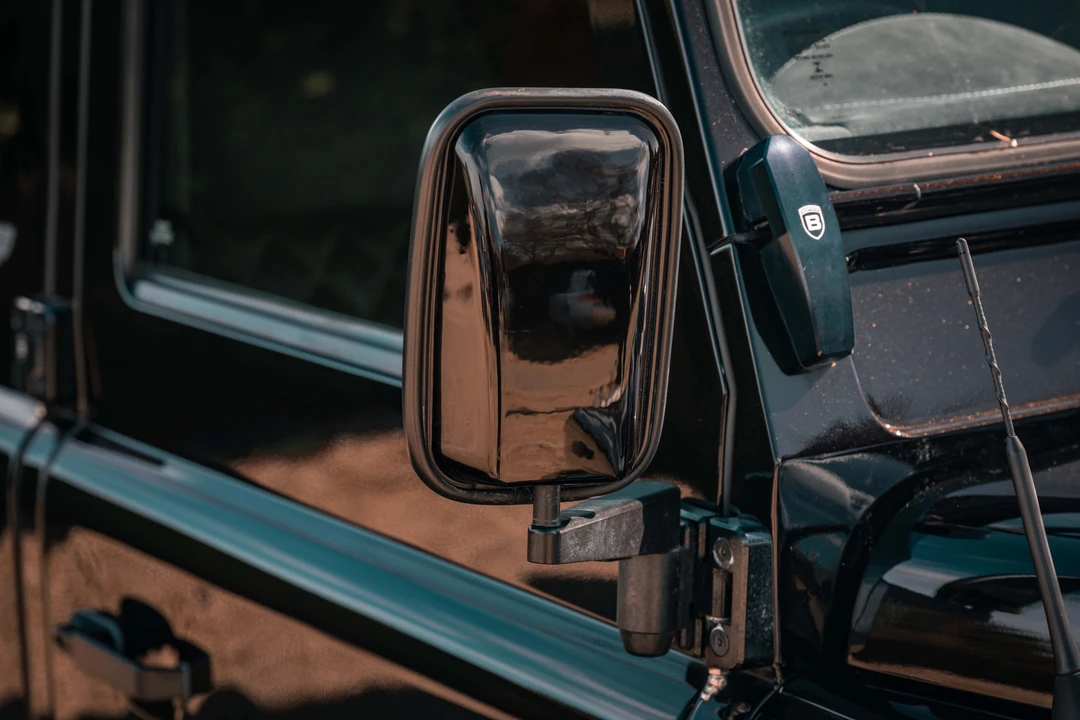 2015 Land Rover Defender 110 - Image 23 of 31