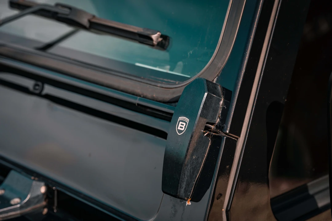 2015 Land Rover Defender 110 - Image 29 of 31