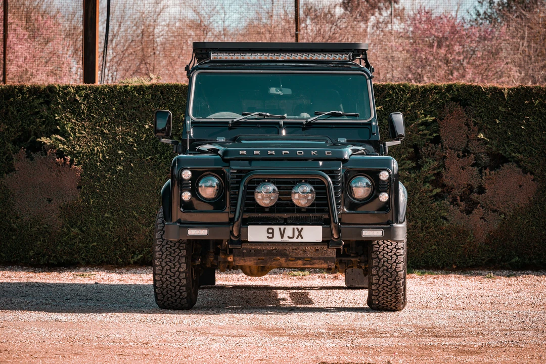 2015 Land Rover Defender 110 - Image 2 of 31