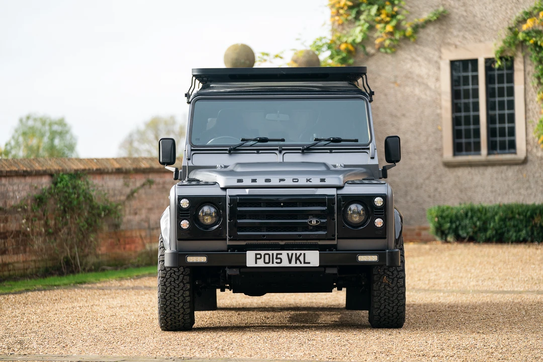 2015 Land Rover Defender 110 - Image 2 of 31