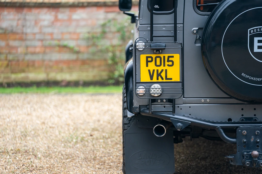 2015 Land Rover Defender 110 - Image 28 of 31