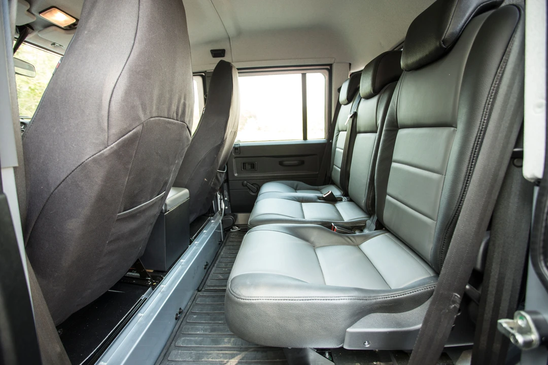 2015 Land Rover Defender 110 - Image 20 of 20