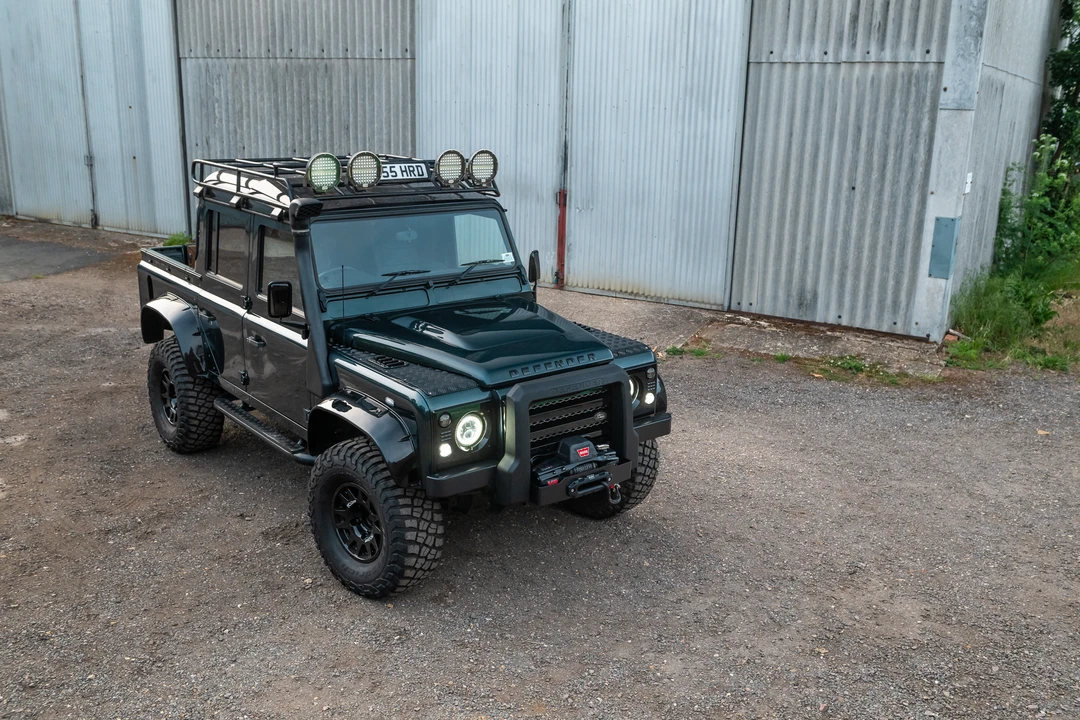 2015 Land Rover Defender 110 - Image 20 of 31