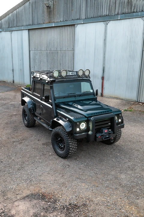 2015 Land Rover Defender 110 - Image 21 of 31