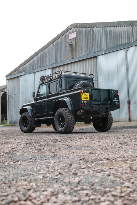 2015 Land Rover Defender 110 - Image 22 of 31