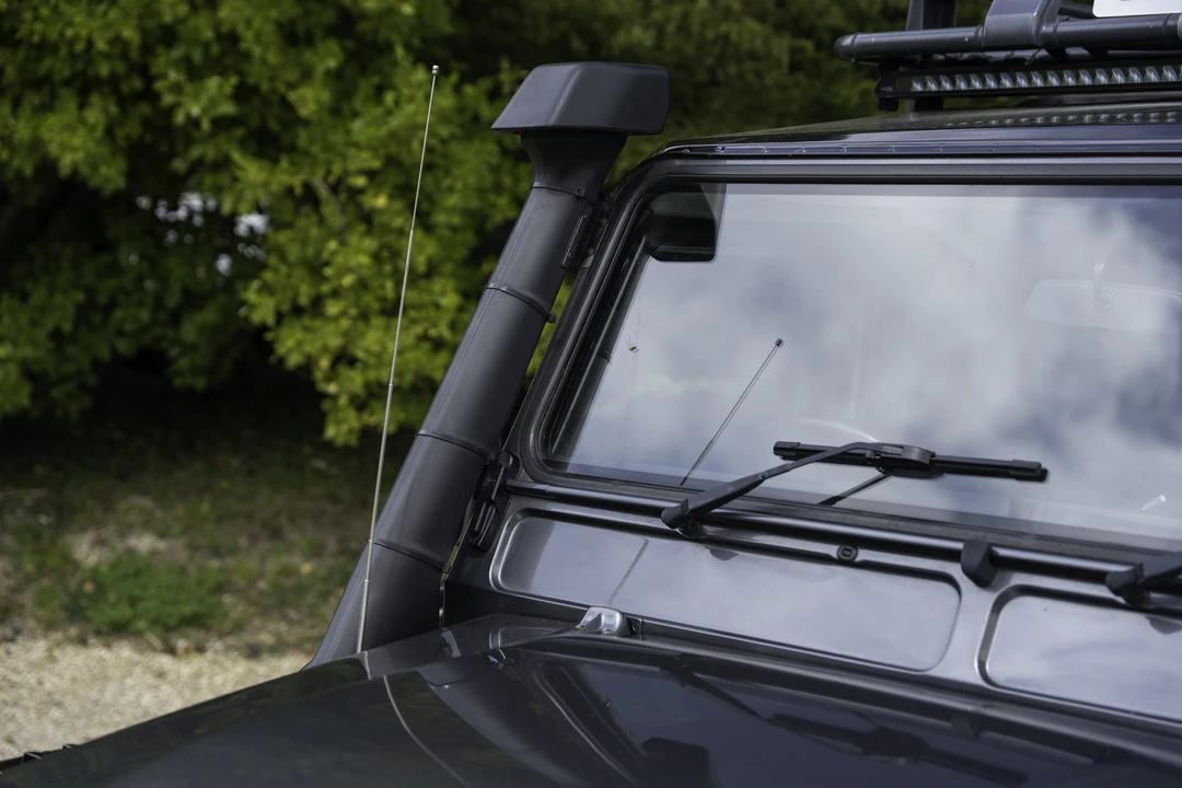 2016 Land Rover Defender 110 - Image 26 of 31