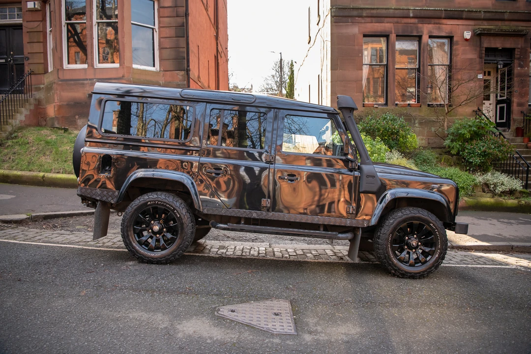 2015 Land Rover Defender 110 - Image 4 of 31