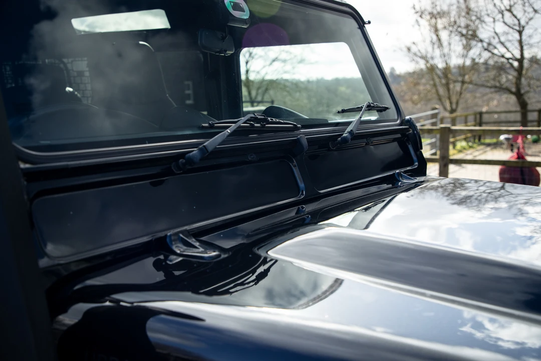 2015 Land Rover Defender 110 - Image 21 of 31