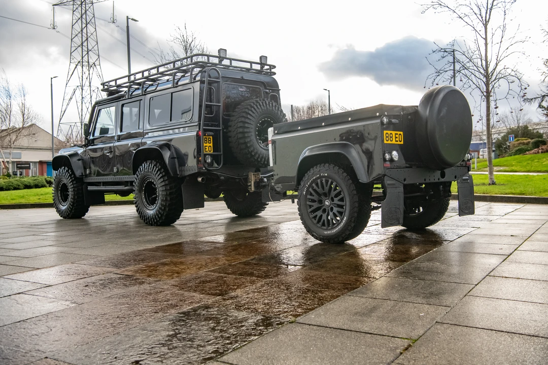 2015 Land Rover Defender 110 - Image 7 of 31