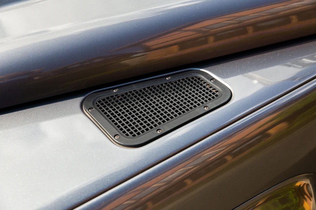 2015 Land Rover Defender 110 - Image 30 of 31