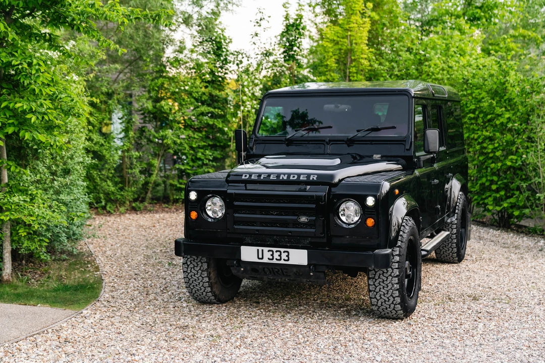 2015 Land Rover Defender 110 - Image 13 of 31