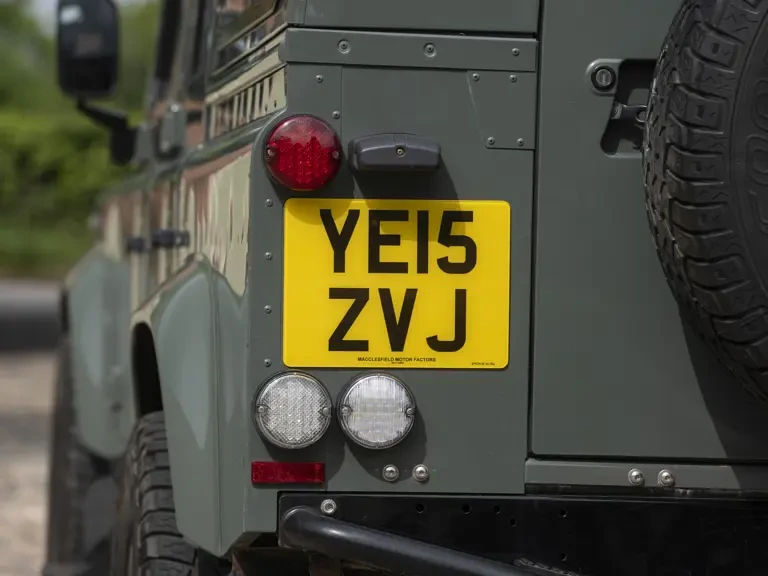 2015 Land Rover Defender 110 - Image 31 of 31
