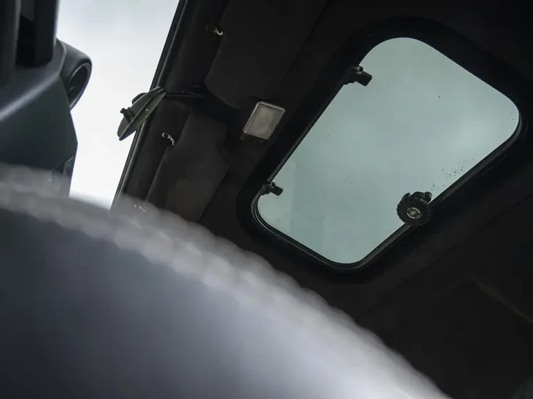 2015 Land Rover Defender 110 - Image 23 of 31