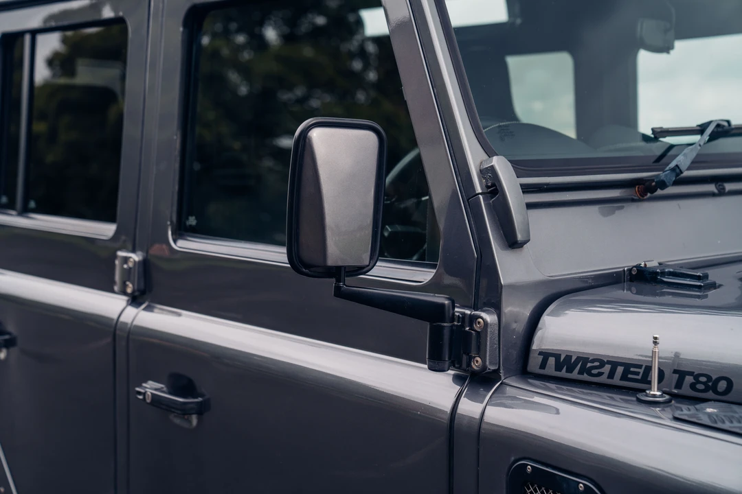 2015 Land Rover Defender 110 - Image 30 of 31