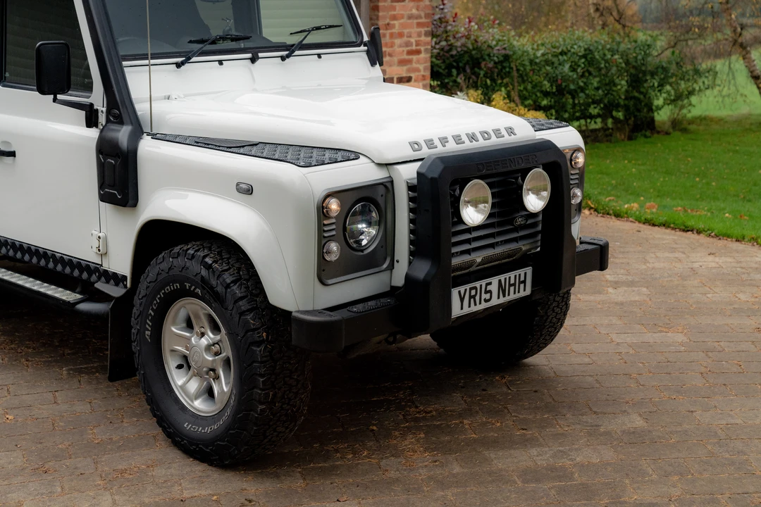 2015 Land Rover Defender 110 - Image 31 of 31