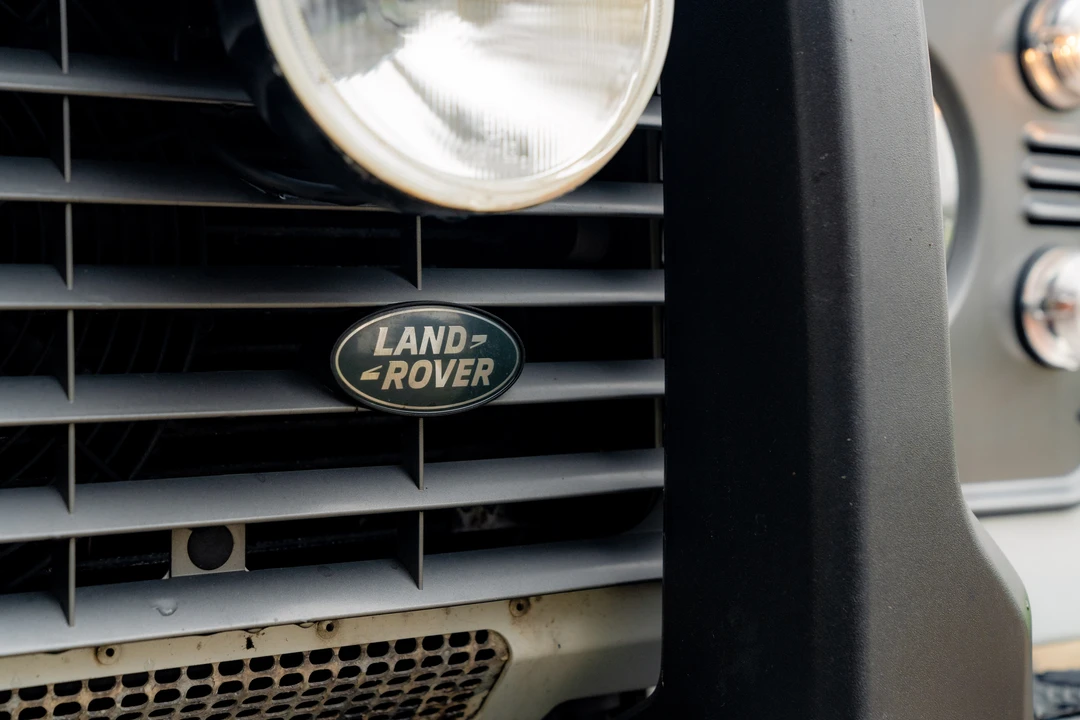2015 Land Rover Defender 110 - Image 27 of 31