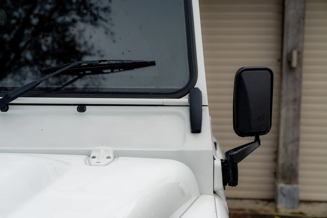 2015 Land Rover Defender 110 - Image 28 of 31
