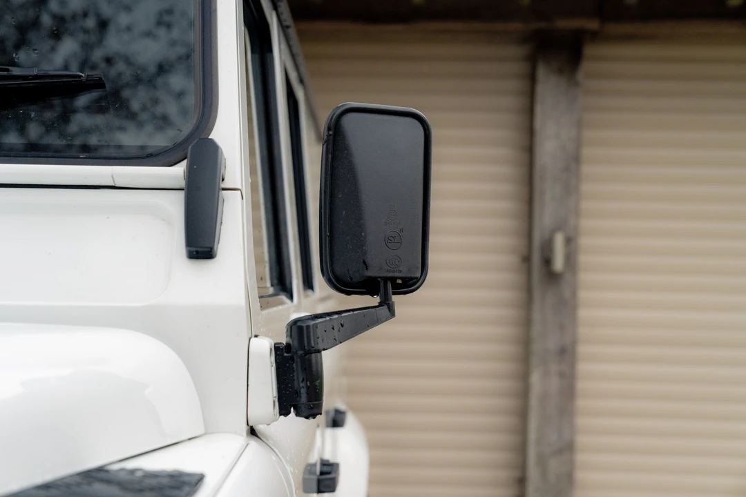 2015 Land Rover Defender 110 - Image 30 of 31