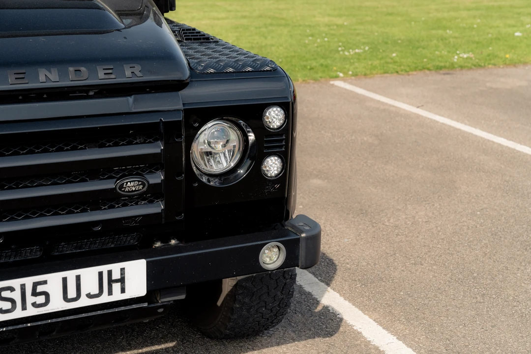 2015 Land Rover Defender 110 - Image 22 of 31