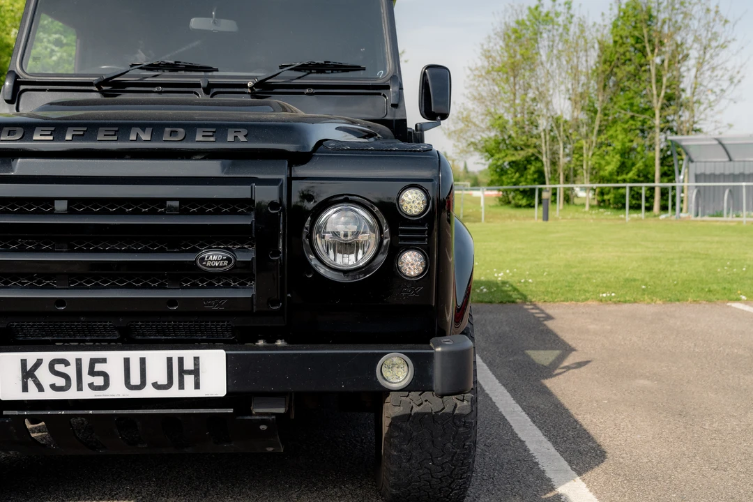 2015 Land Rover Defender 110 - Image 23 of 31