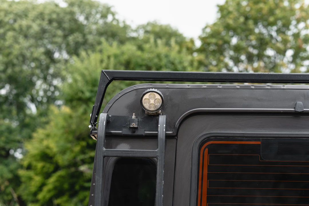 2015 Land Rover Defender 110 - Image 29 of 31