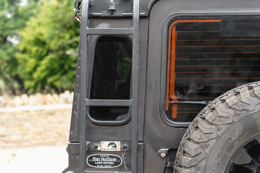 2015 Land Rover Defender 110 - Image 30 of 31