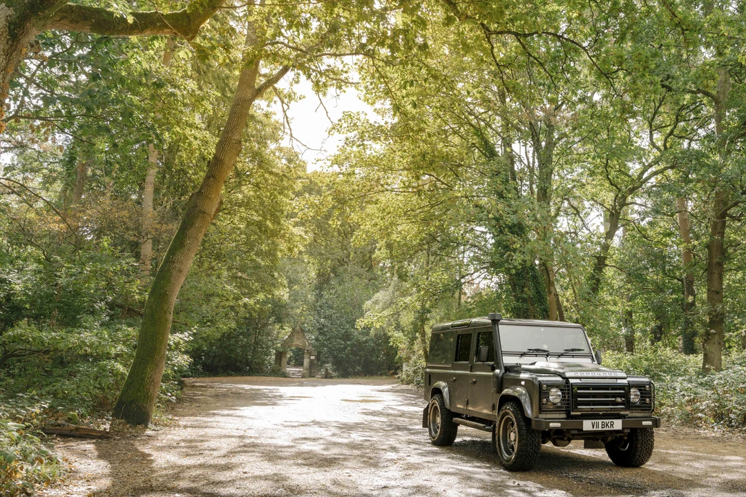 2013 Land Rover Defender 110 - Image 30 of 31