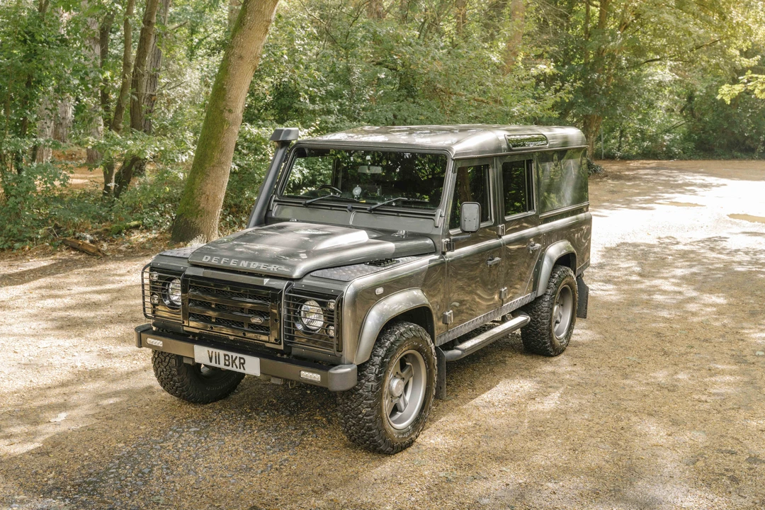 2013 Land Rover Defender 110 - Image 17 of 31
