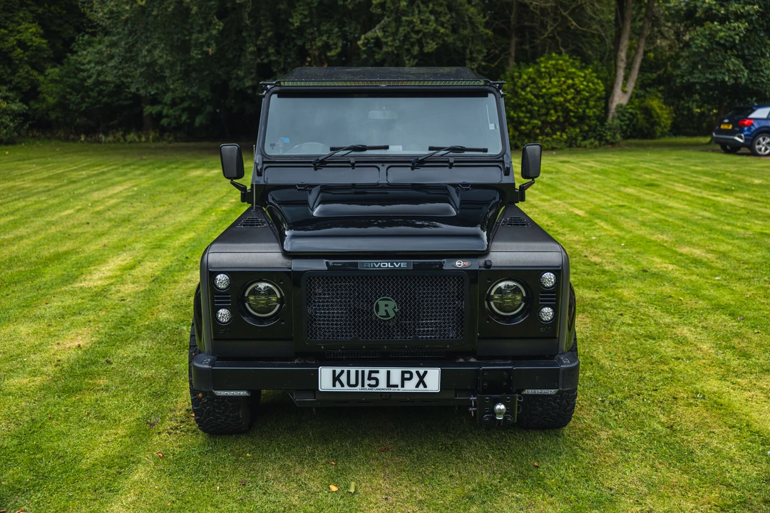 2015 Land Rover Defender 110 - Image 2 of 31