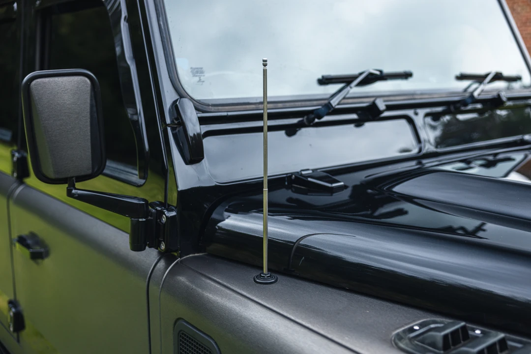 2015 Land Rover Defender 110 - Image 26 of 31