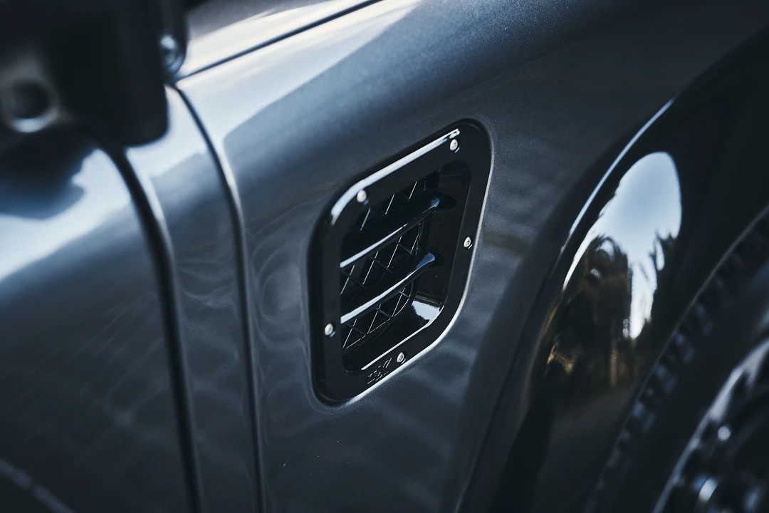 2015 Land Rover Defender 90 - Image 30 of 31