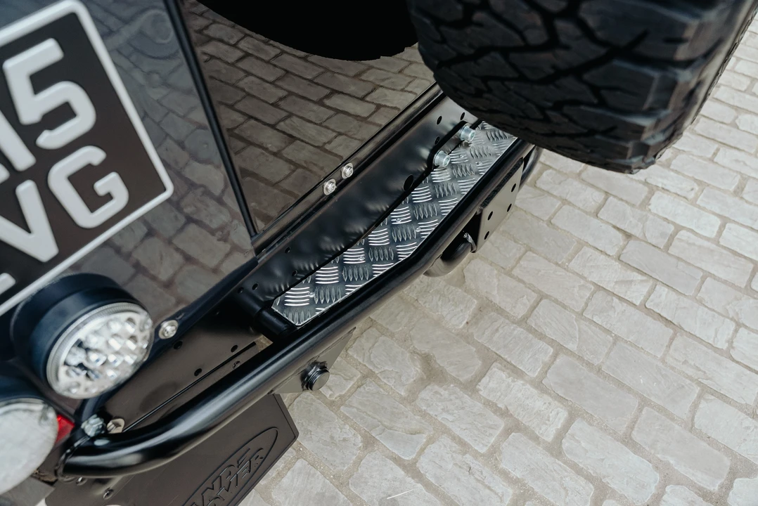 2015 Land Rover Defender 90 - Image 27 of 31
