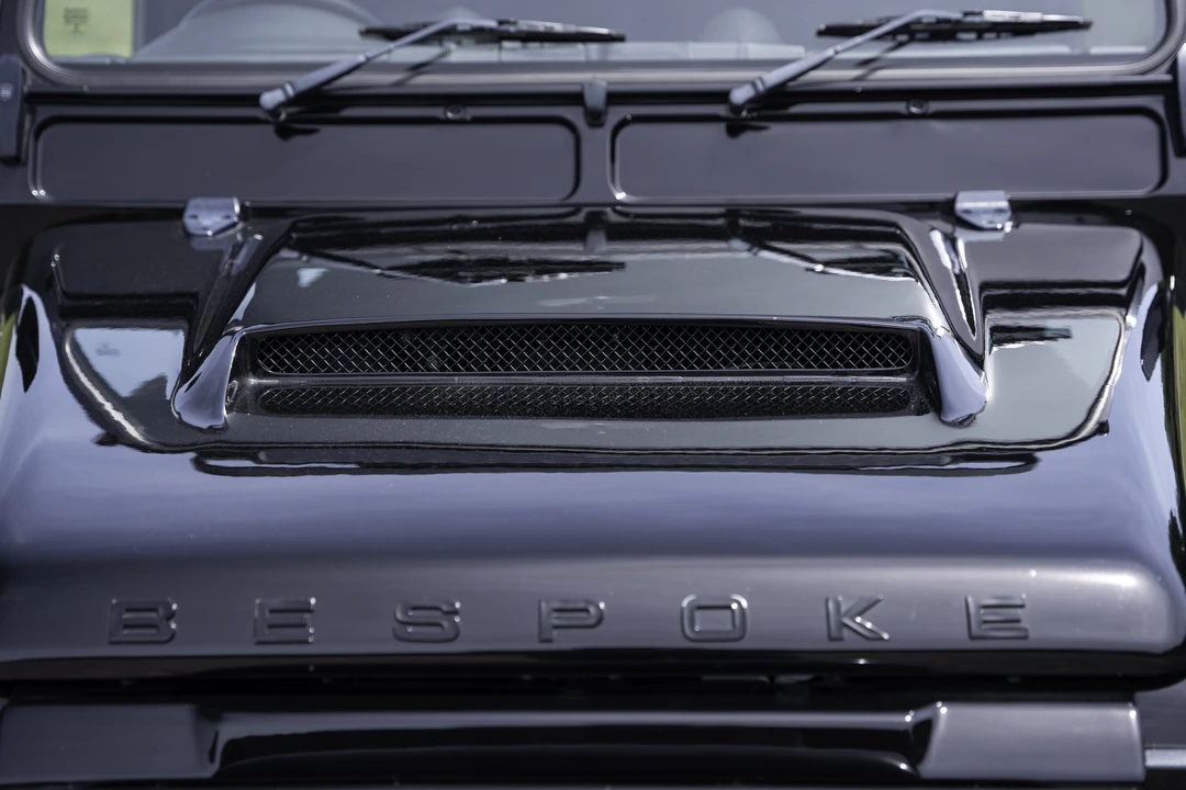 2015 Land Rover Defender 90 - Image 22 of 31
