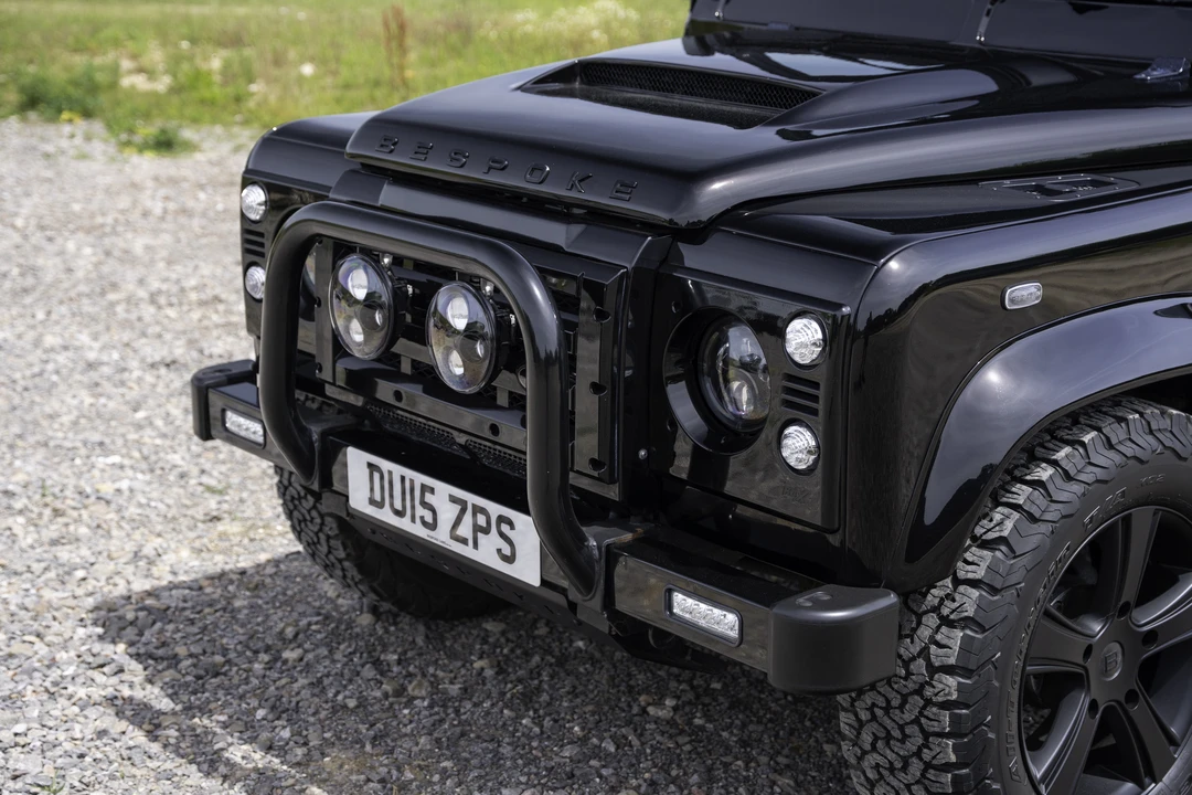 2015 Land Rover Defender 90 - Image 30 of 31