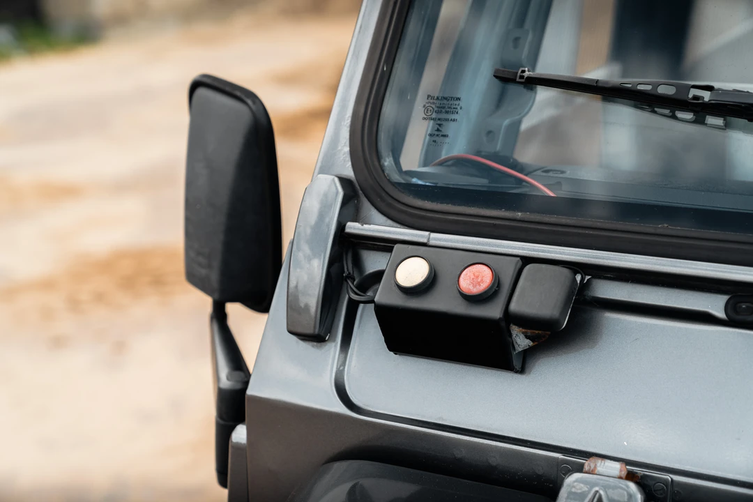 2015 Land Rover Defender 90 - Image 31 of 31