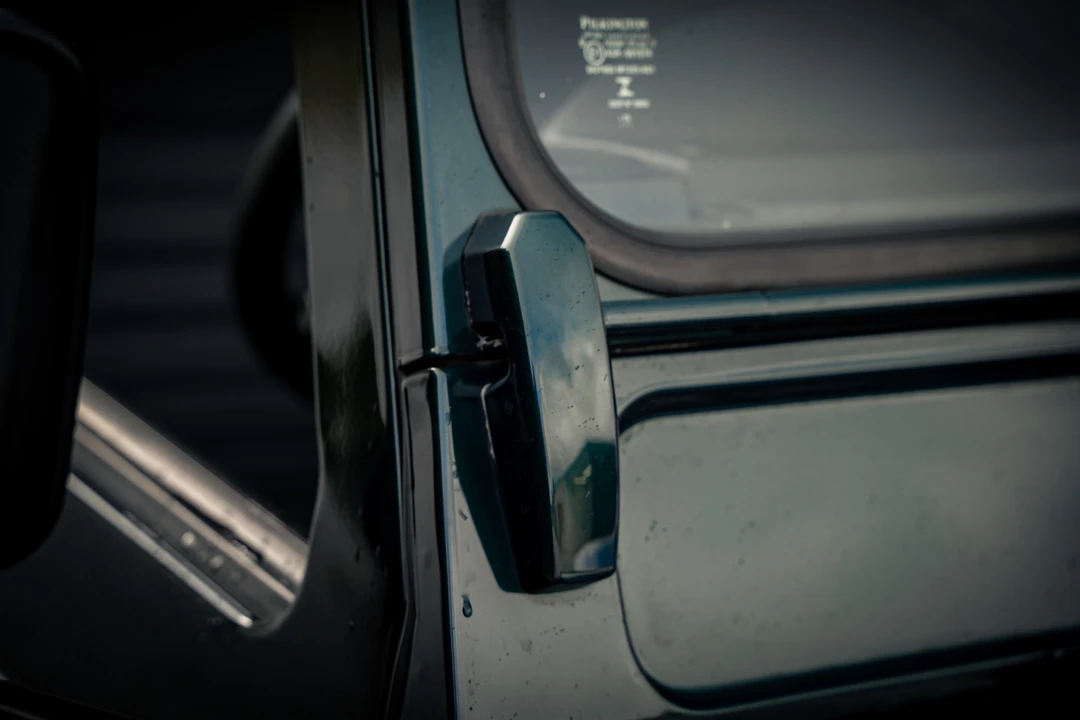 2015 Land Rover Defender 90 - Image 22 of 31