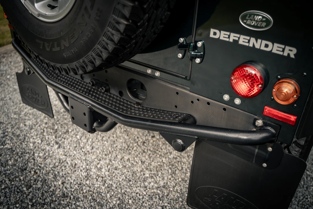 2015 Land Rover Defender 90 - Image 29 of 31
