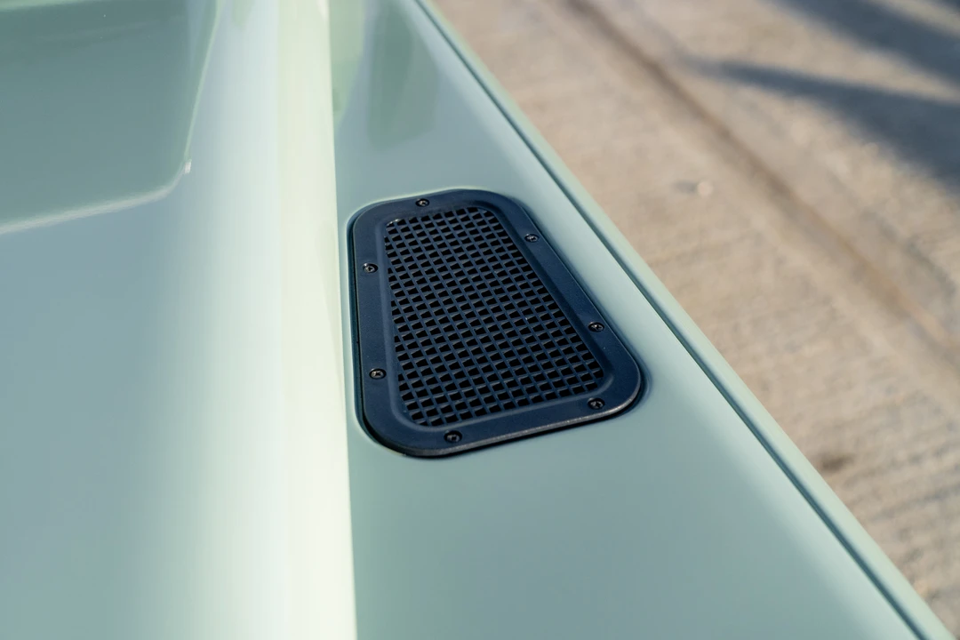 2015 Land Rover Defender 90 - Image 29 of 31