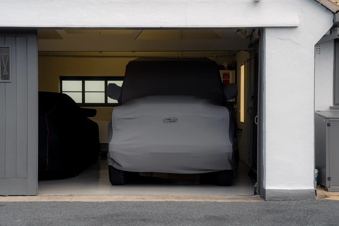 2015 Land Rover Defender 90 - Image 28 of 31