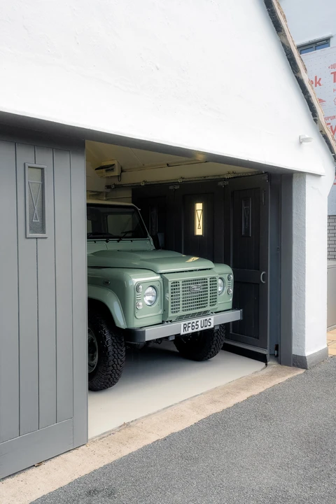 2015 Land Rover Defender 90 - Image 31 of 31