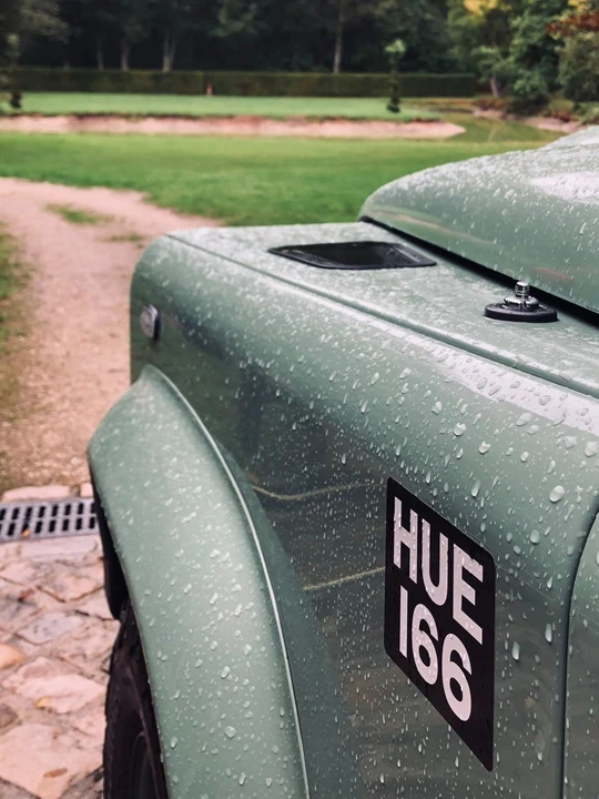 2015 Land Rover Defender 90 - Image 19 of 21