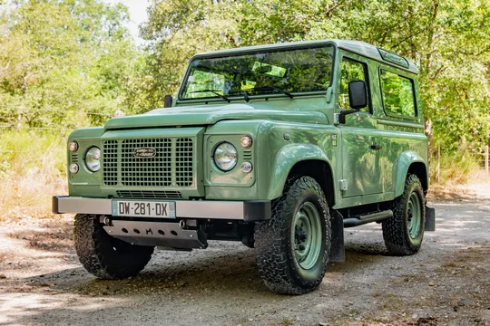 2015 Land Rover Defender 90 Heritage Edition