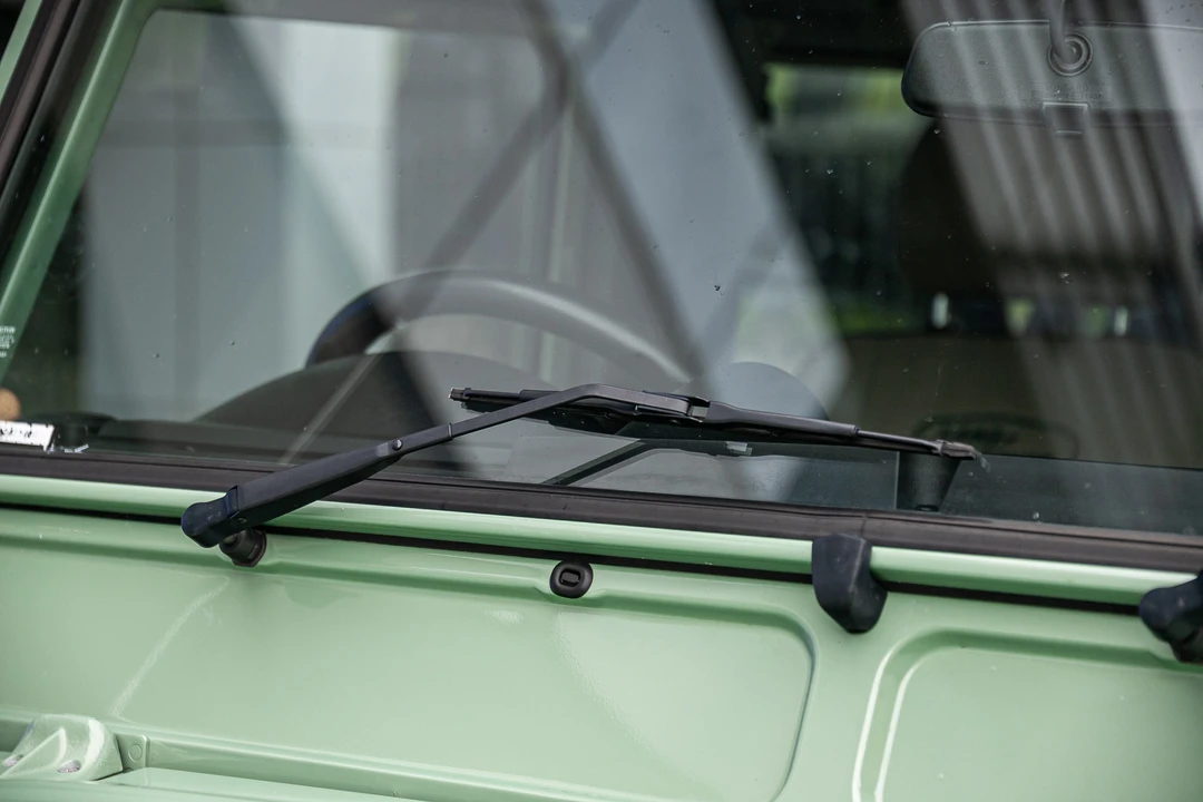 2015 Land Rover Defender 90 - Image 26 of 31