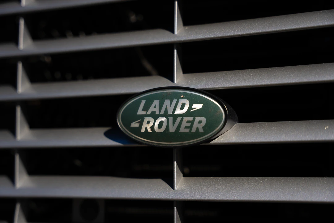 2015 Land Rover Defender 90 - Image 27 of 31