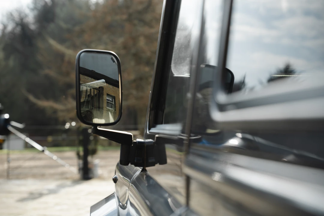 2015 Land Rover Defender 90 - Image 20 of 31