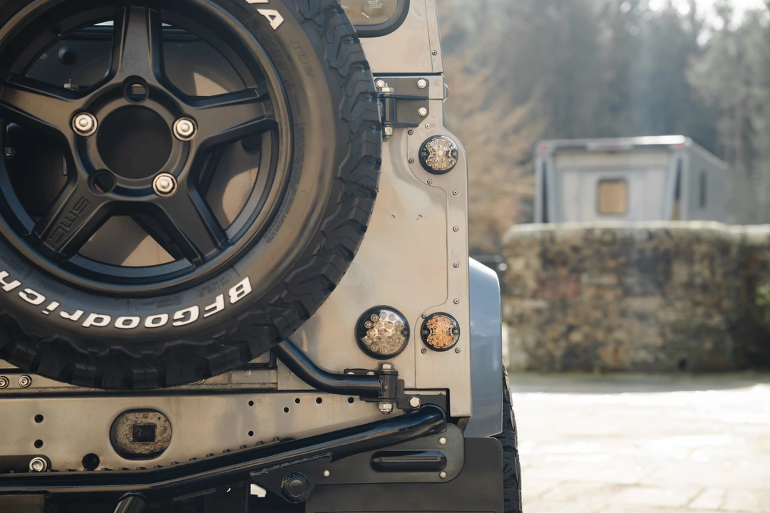 2015 Land Rover Defender 90 - Image 27 of 31